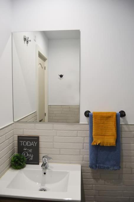 Apartamento Ana'S Cerca Del Parque Tecnologico 马拉加 外观 照片